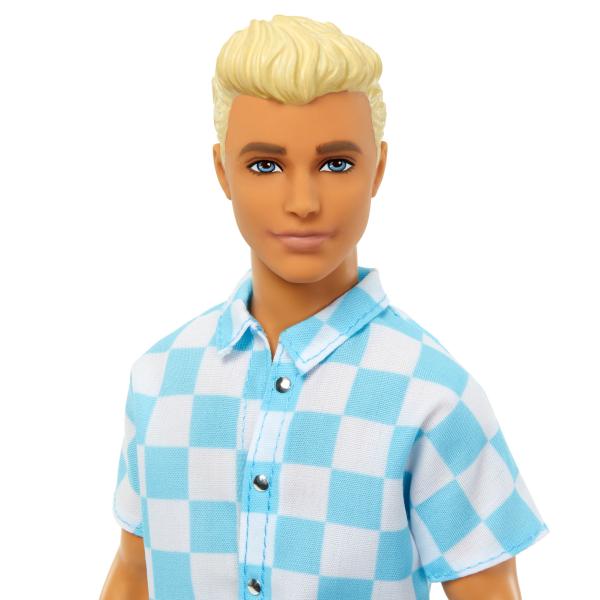 Mueco Barbie Mattel Ken Día En La Playa