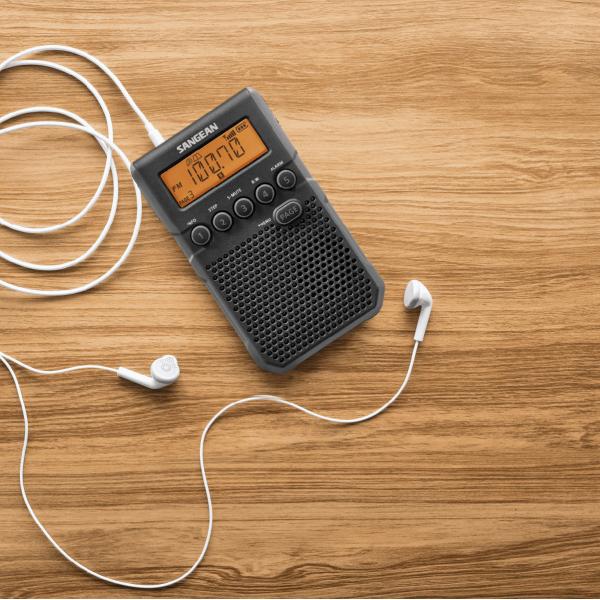 Sangean Dt-800 Black / Radio Despertador Portátil