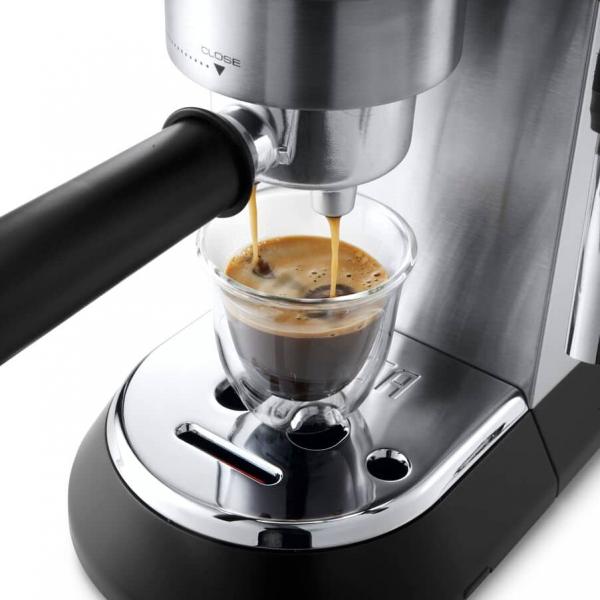 De'Longhi EC 685.M Cafetera Espresso Main Image