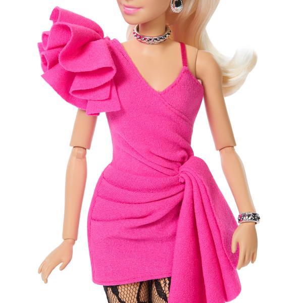 MuEca Vestido Rosa Barbie