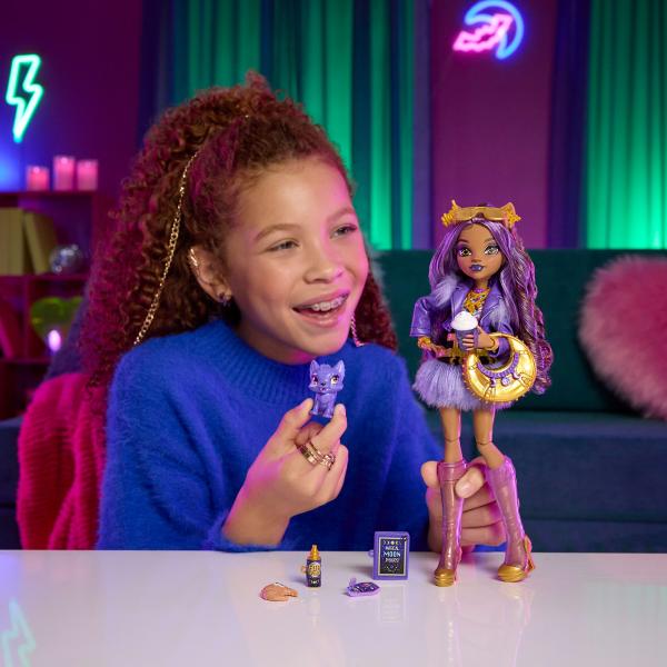MuEca Clawdeen Wolf Monster High Main Image