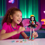 MuEca Skelita Calaveras Monster High