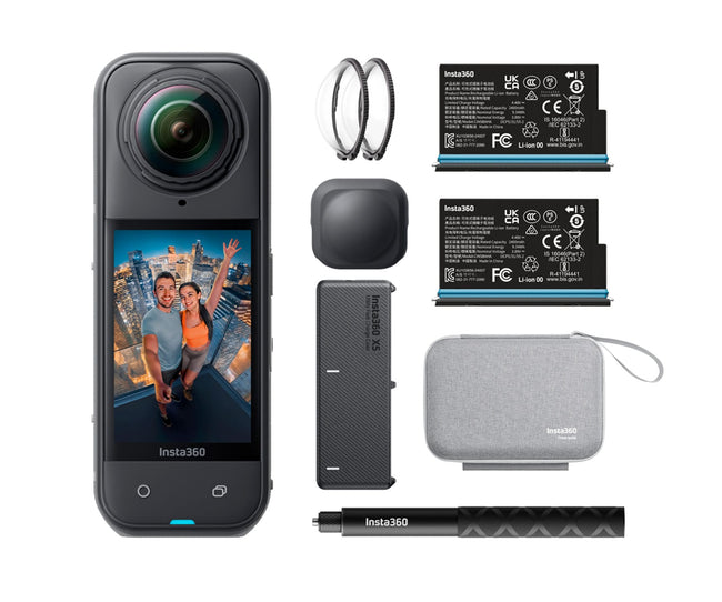 Insta360 X5 360 Essentials Bundle Black / Cámara De Acción 360 8k + Kit De Accesorios Hover Image