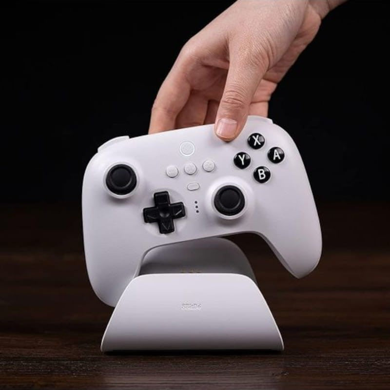Gamepad 8BitDo Ultimate Bluetooth/2.4G con base de carga Blanco - Mando para Nintendo Switch/Smartphone/PC