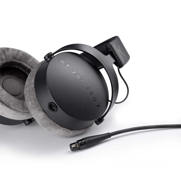 Beyerdynamic DT 700 Pro X Black Edition - Auriculares de estudio con cable