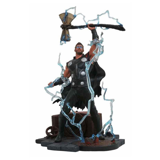 Figura Diamond Select Toys Marvel Avengers 3 Thor Con Stormbreaker Main Image