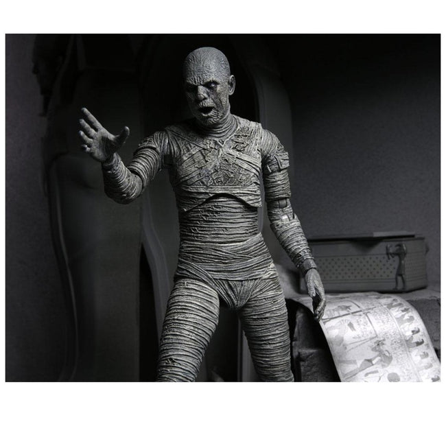 Figura Neca Ultimate Mummy (black &white) 18 Cm Universal Monsters Scale Action Figure Main Image