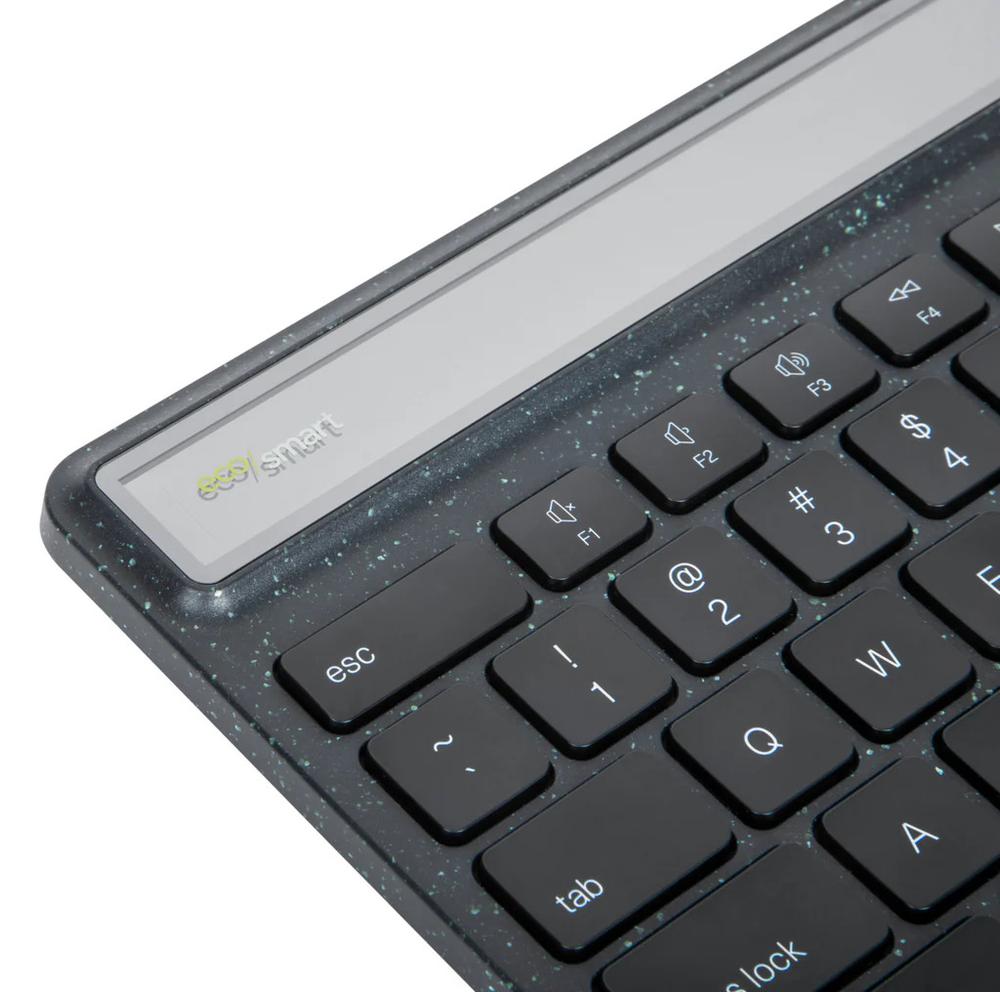 Teclado Inalambrico Targus Akb868es Ecosmart Solar Keyboard Antimicrobiano Bluetooth Full Size Usb - C Negro