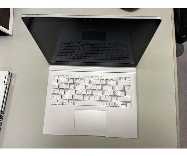 Portatil Microsoft Surface Book 1 I5 - 6300u - 8gb - Ssd 128gb - 13 Pulgadas - W10p Reacondicionado B No Funciona Tactil