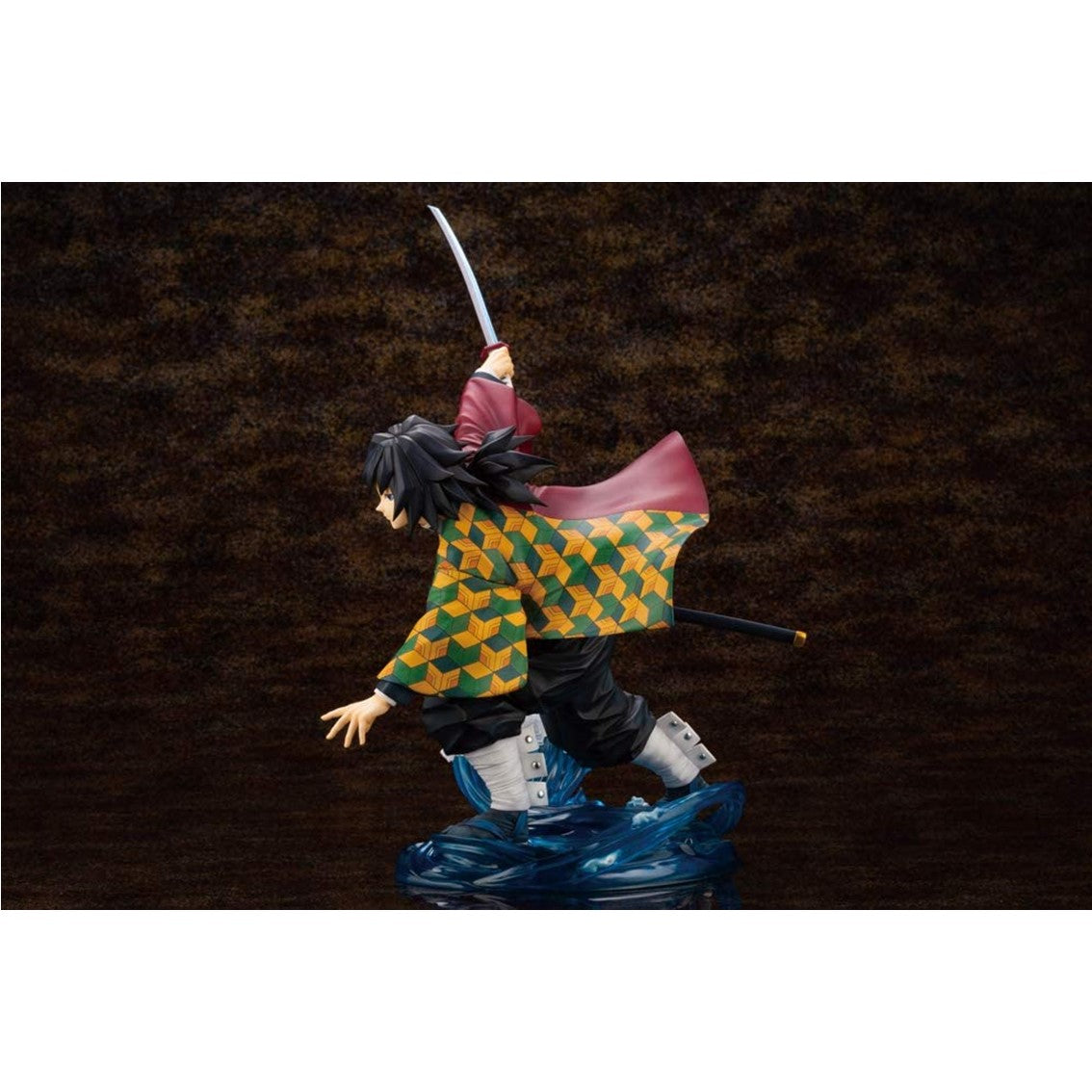 Figura Kotobukiya Demon Slayer Kimetsu No Yaiba Giyu Tomioka Bonus Edition
