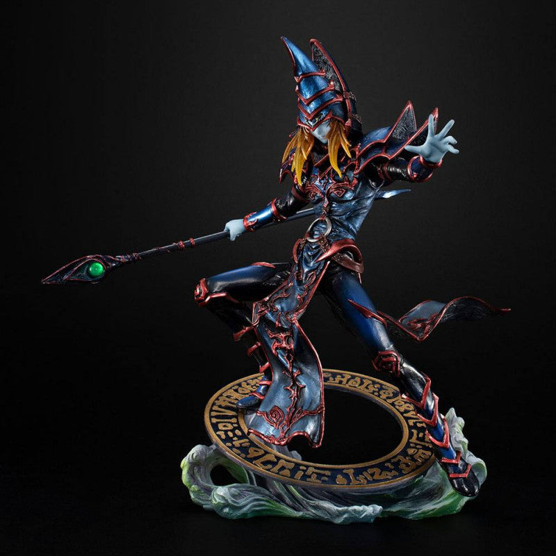 Figura Megahouse Yu - Gi - Oh Art Works Monsters Dark Magician