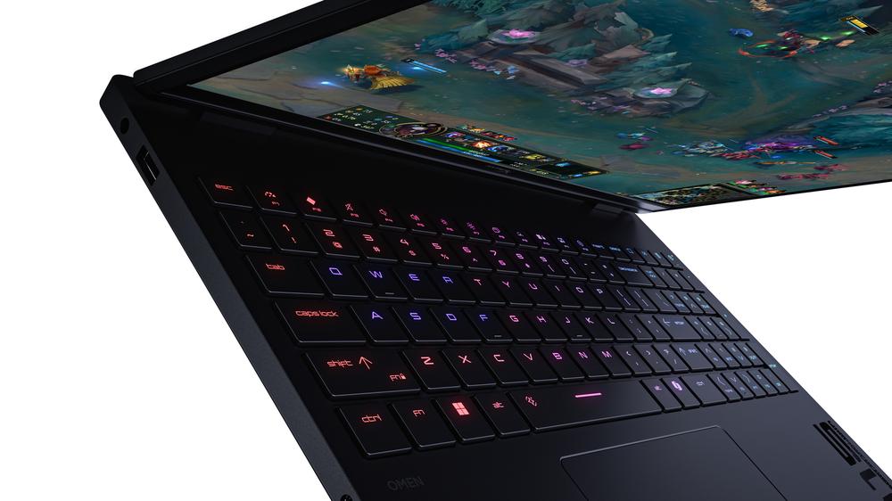Portatil Hp Omen Gaming 15 - Gb0017nsx Ryzen 5 - 240 - 16gb - Ssd 512gb - Rtx 5050 8gb - 15.3 Pulgadas - Freedos