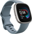 Fitbit Versa 4 Platino - Reloj inteligente con GPS