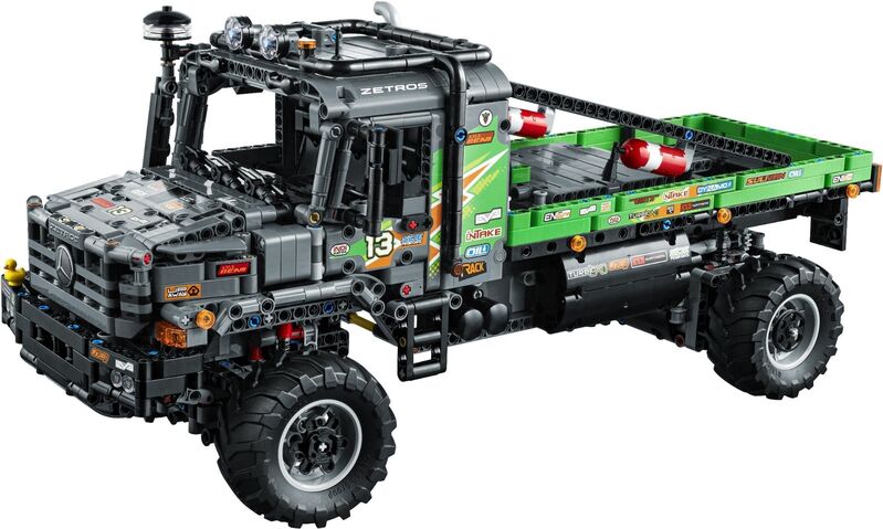 Lego Technic - 4x4 Mercedes-Benz Zetros Trial Truck