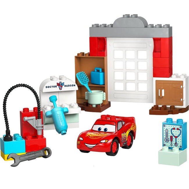 Lego duplo disney: cars - visita de mcqueen al taller de doc Main Image