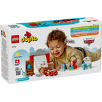 Lego duplo disney: cars - visita de mcqueen al taller de doc